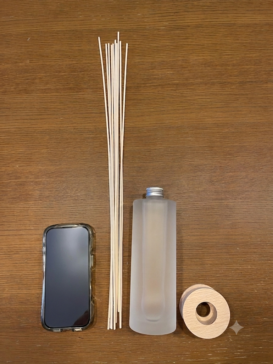 mercyuリードディフューザーDesire 中身とスマホの大きさ比較